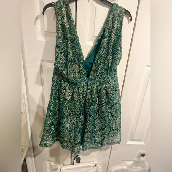 Cocktail dress - Picture 1 of 2